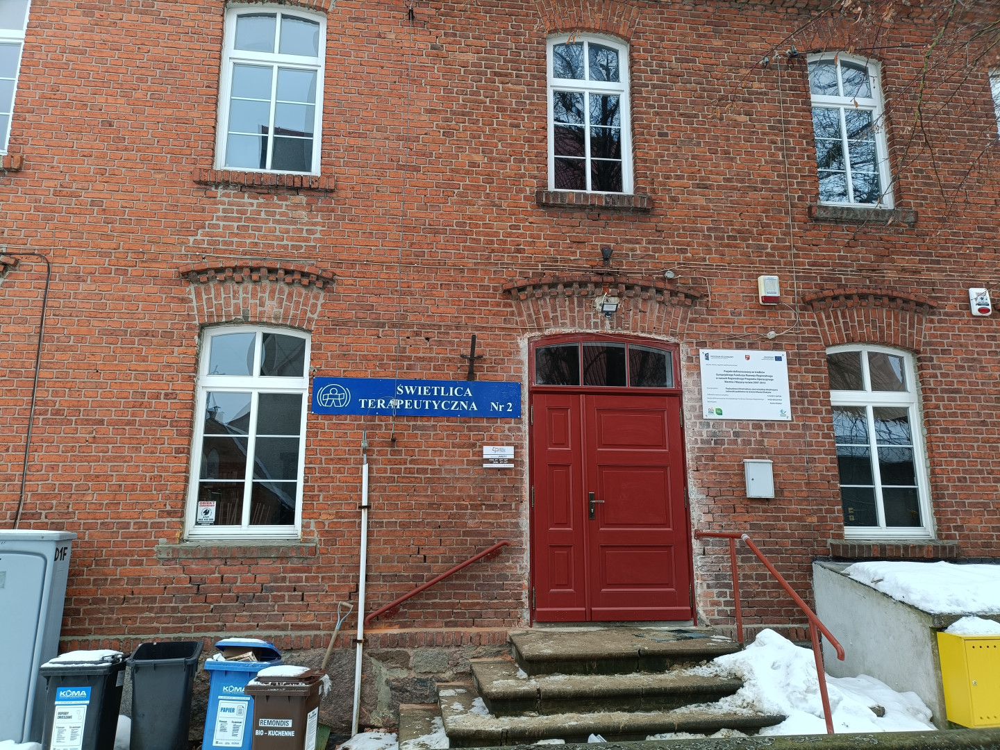 Zdjęcie Biblioteki Jaroty i otoczenia. Zdjęcie Biblioteki Jaroty i otoczenia.