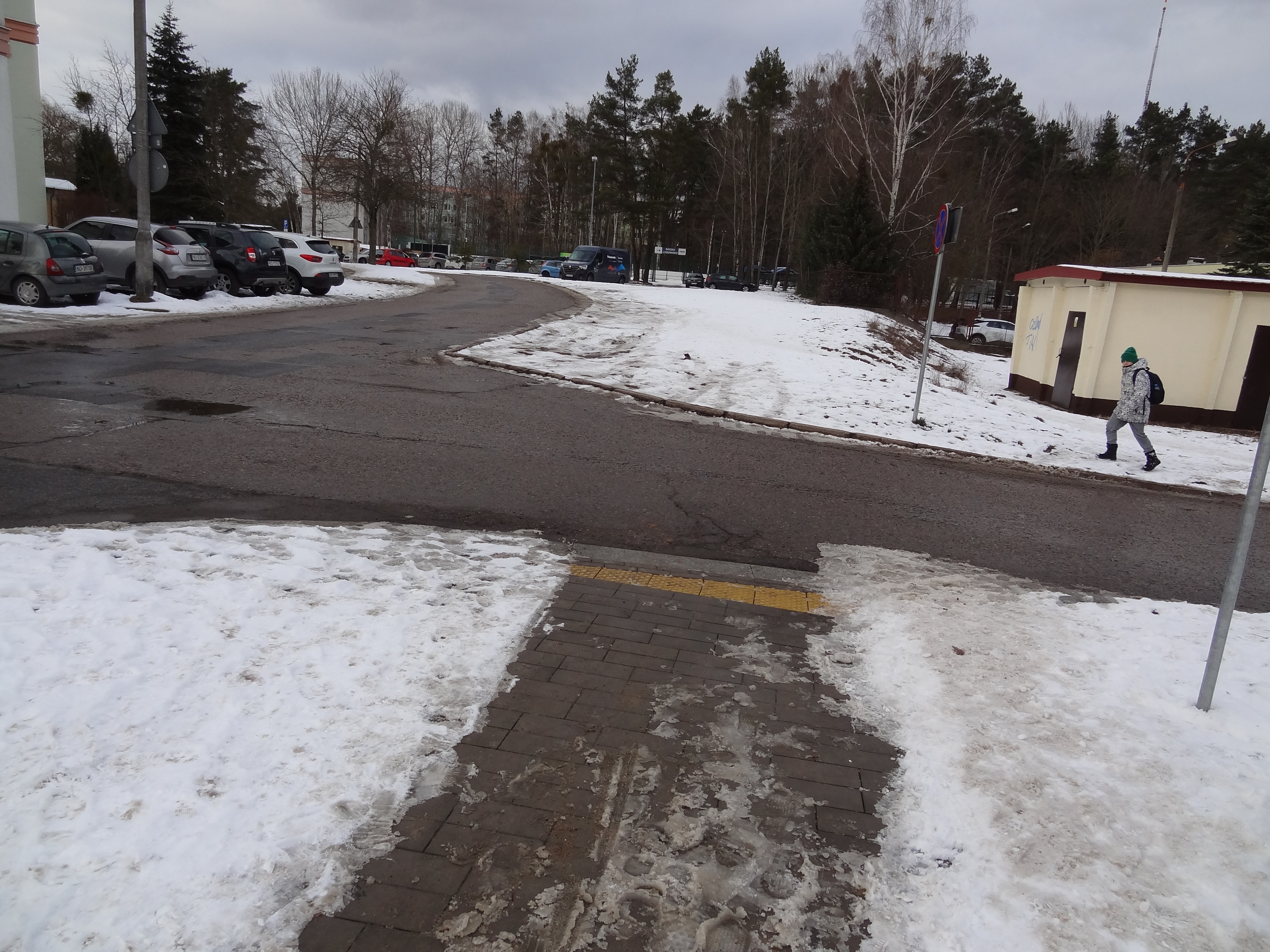 Brak ciągu pieszo-rowerowego, stanowiący zagrożenie