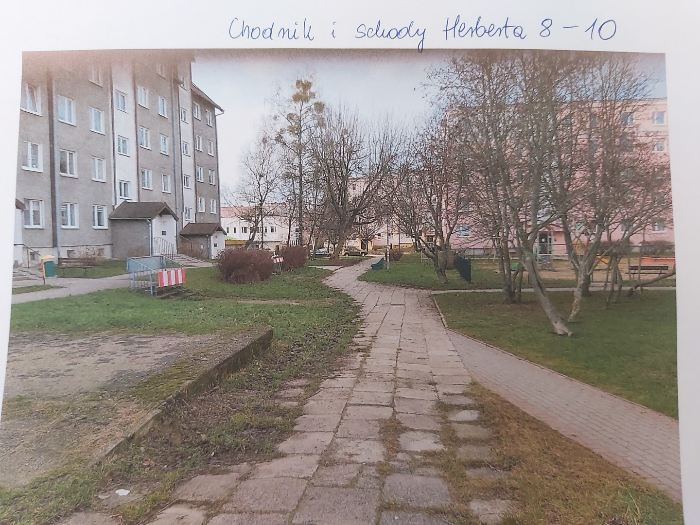 Chodniki i schody - Herberta 8-10