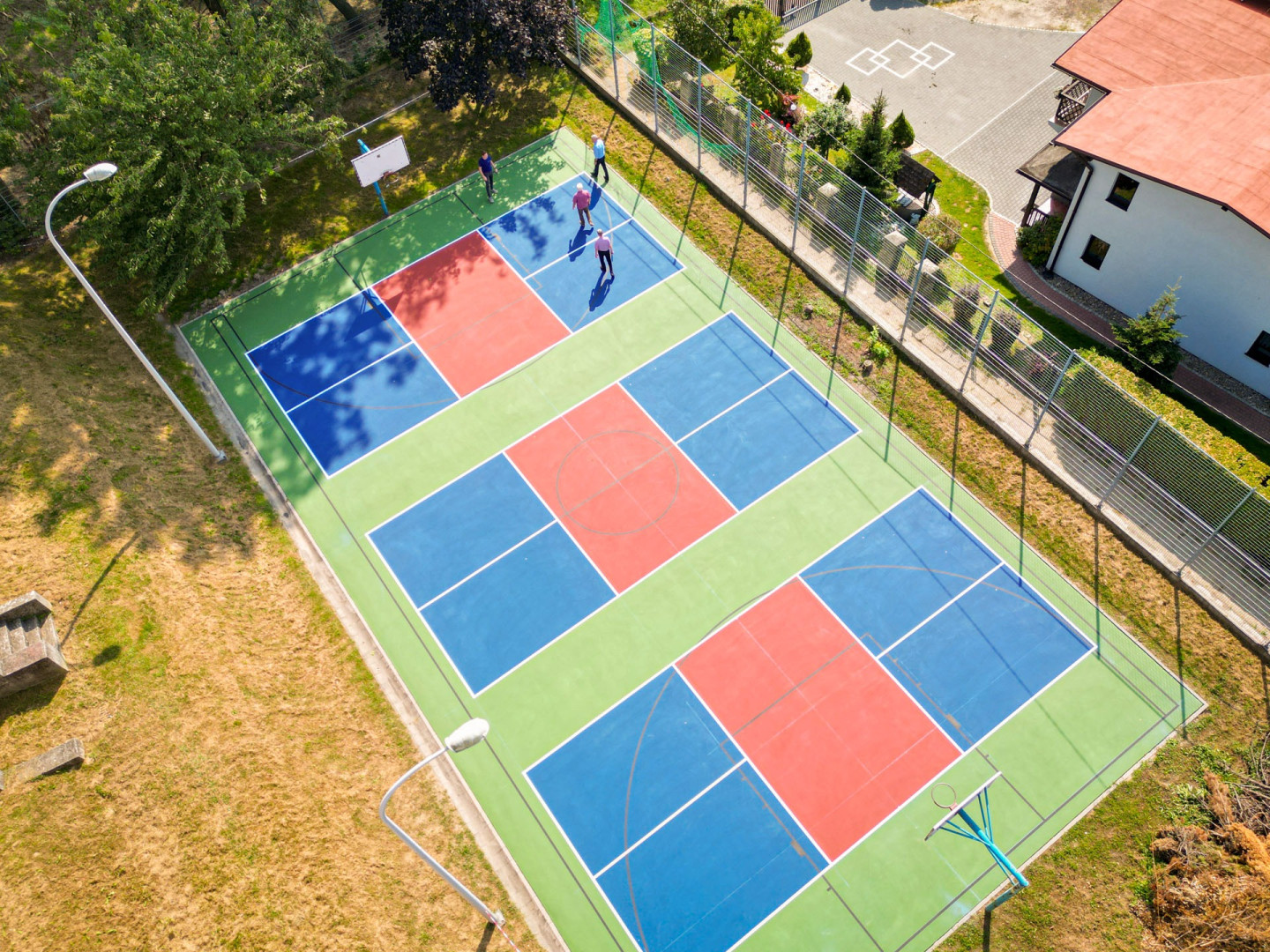 KORTY PICKLEBALLA WYBUDOWANE PRZY SZKOLE W PSZCZYNIE