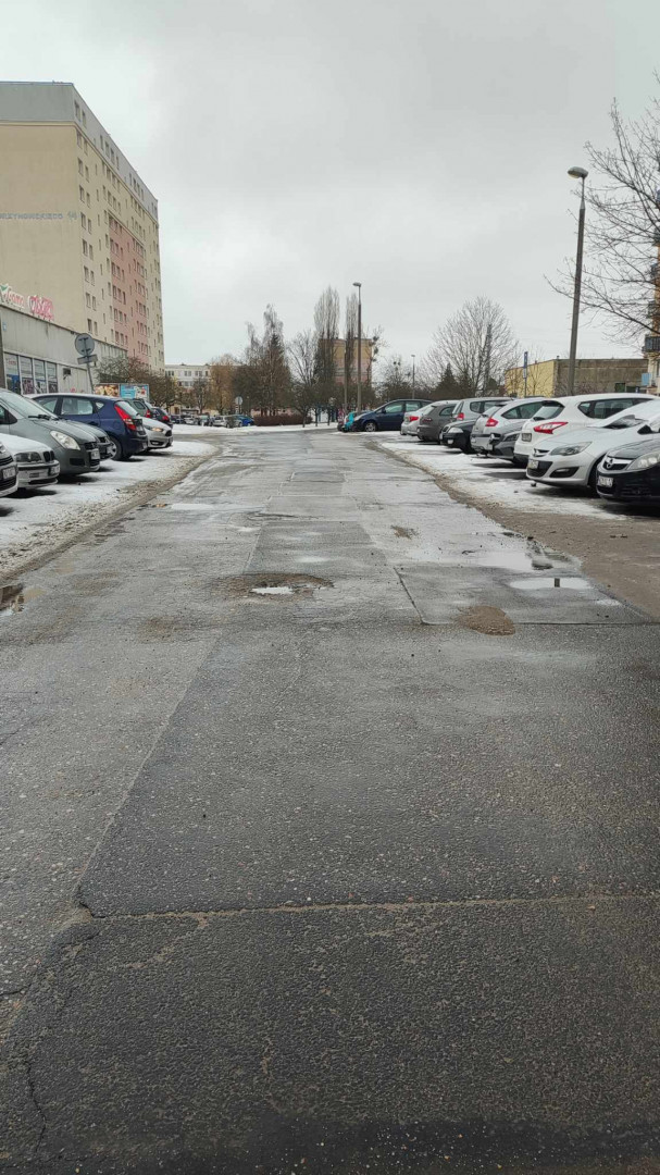 Ulica Murzynowskiego w stronę ul. Krasickiego